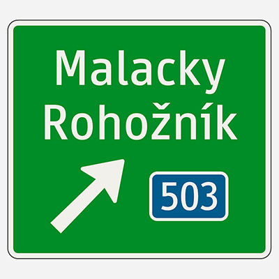 Smerová návesť na diaľnici